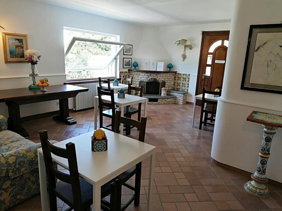 B&B Villa Teresa Sorrento Exterior photo