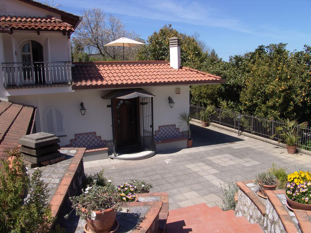 B&B Villa Teresa Sorrento Exterior photo